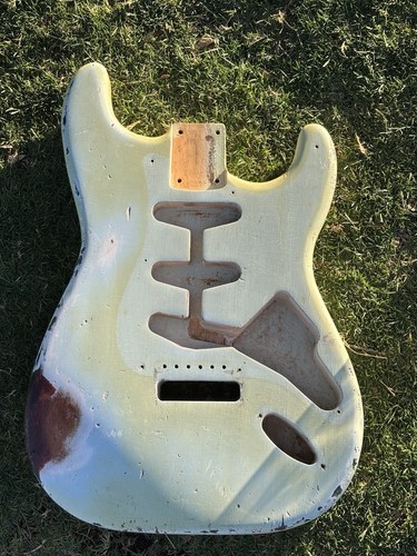 Mjt stratocaster nitro aged - mjt,
