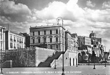 9322) CAGLIARI TERRAZZO E SCUOLE S. CATERINA. VIAGGIATA NEL 1955.