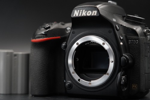 Corpo fotocamera nikon d750 - nikon,