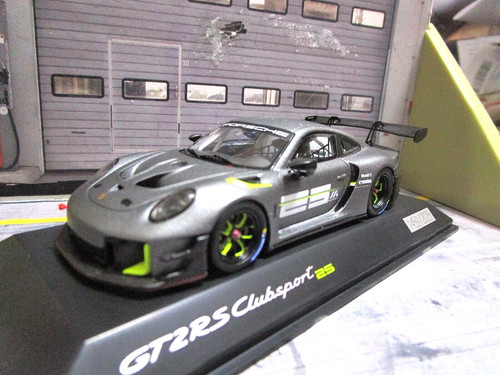 Porsche 911 992 - porsche,