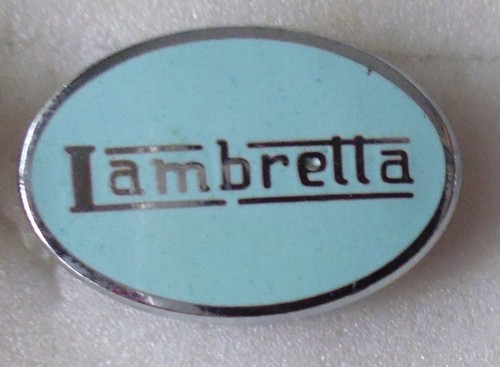 Distintivo spilla smaltato