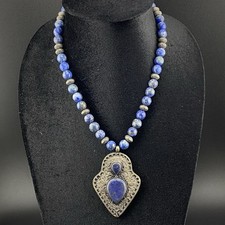 Antica collana di perle di