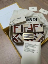 Mini borsa Fendi Baguette®