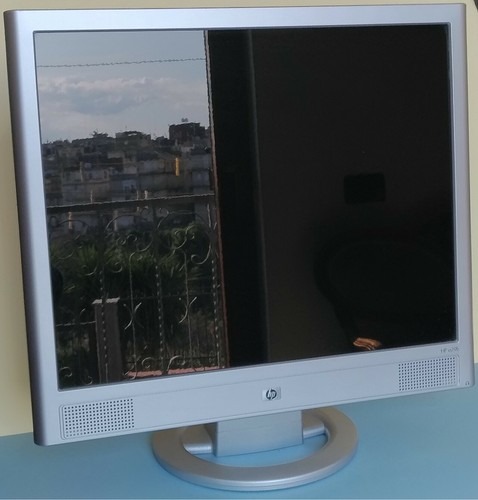 Monitor vs19b 1280x1024 - hp,