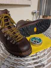 Scarponi da montagna vintage, suola Vibram