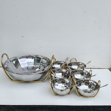 Servizio Macedonia In acciao