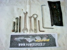 KIT ATTREZZI DOTAZIONE SUZUKI BURGMAN 125 02 03 E ALTRI RICAMBI SCOOTER