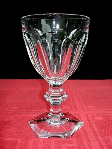 Baccarat harcourt wine - harcourt, glass
