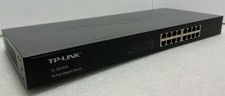 TP-Link TL-SG1016 16 porte 1