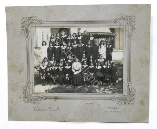 Fotografia scuola vecchia di - -,