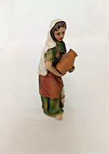 DONNA CON BROCCA  Resina 4-10