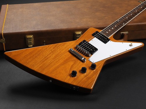 Gibson 1970s explorer antique - explorer,