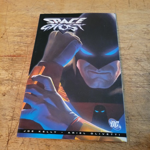 Space ghost graphic novel - dc,