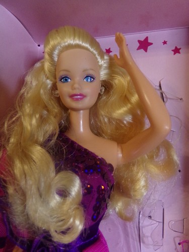 Barbie 2015 superstar dream - barbie,