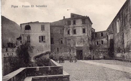 Pigna piazza xx - piazza, settembre