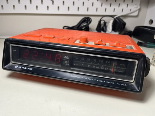 Radiosveglia sanyo rm5500z - radiosveglia,