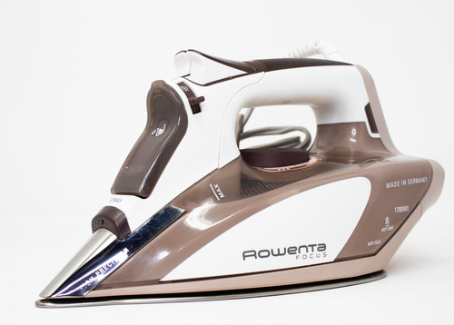 Rowenta steampower 1750w iron - rowenta,