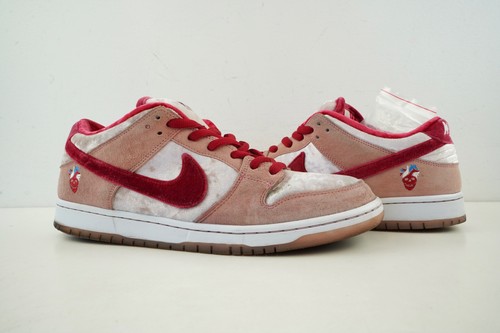 Nike dunk low strangelove - dunk, x