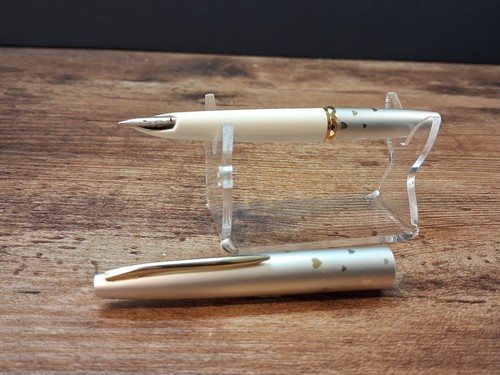 Pilot fountain pen 18k - pen, 750