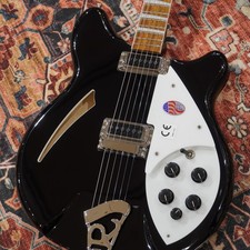 Rickenbacker modello 360