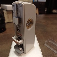 NIKKO Hi-Mini Metronomo