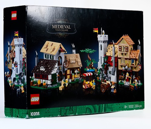 Lego icons 10332 piazza - lego,