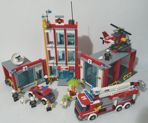 Vintage game play lego city - game,
