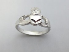 Anello Claddagh Celtico