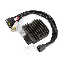 Regolatore raddrizzatore per