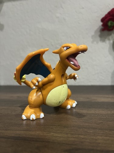 Raro pokemon charizard hasbro - charizard,