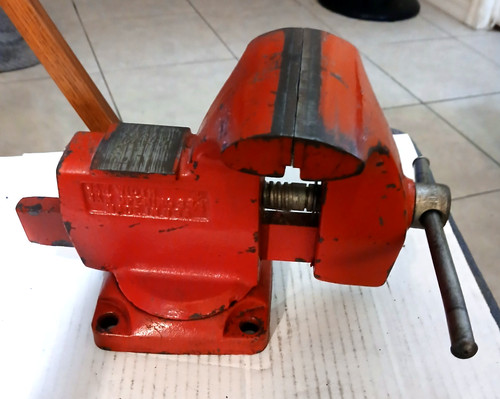 Vintage wilton bench vise - vintage,