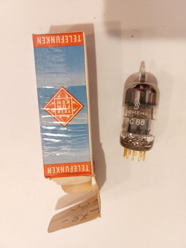 Pc86 siemens radio - radio, a