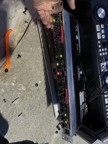 Behringer mdx2600 composer pro - composer,