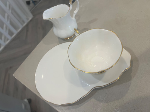 Royal albert val set - d'or'',