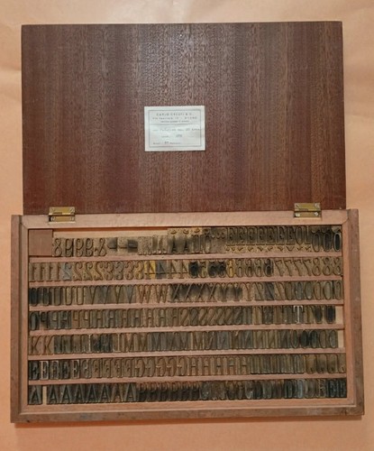 Raro set caratteri bronzo - raro,