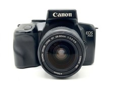 Canon EOS 700 Kit SLR