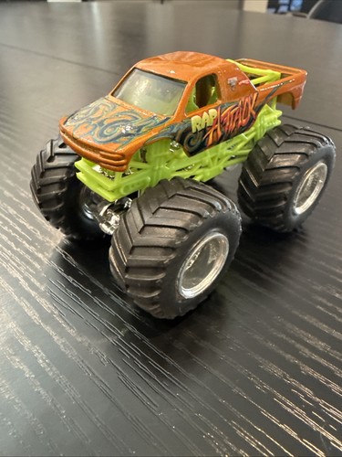Hot wheels monster jam - jam,