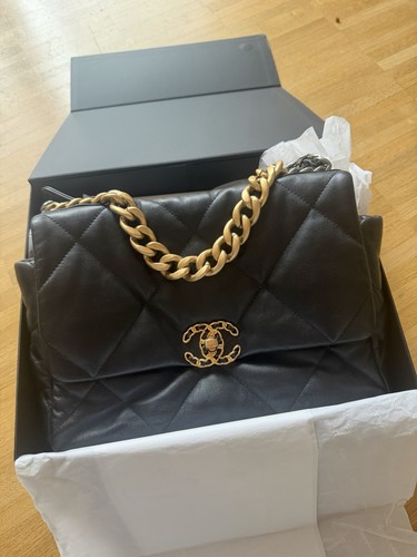 Chanel flap bag medium - flap,