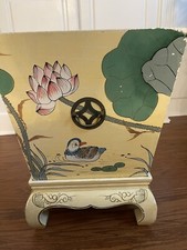 Fioriera in legno con inserto