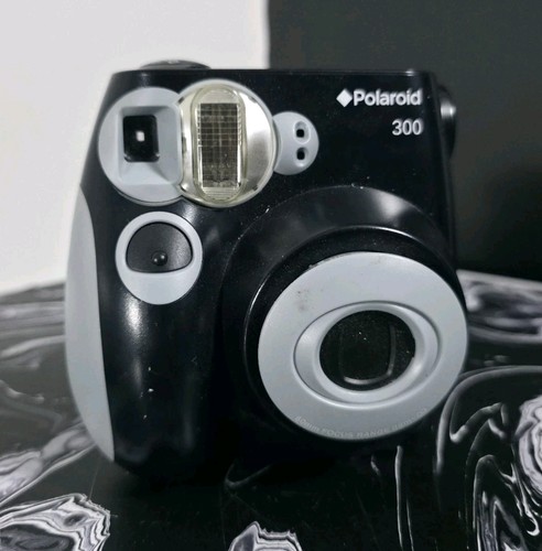 Polaroid pic 300 - polaroid,