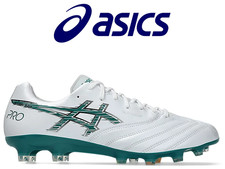 Nuove scarpe da calcio asics