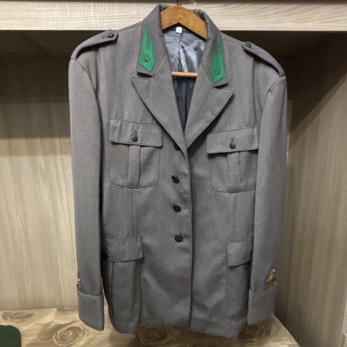 Uniforme mod regio - uniforme, mod.
