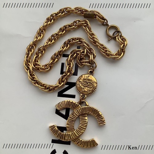 Chanel collana ciondolo - chanel,