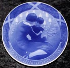 1931 ROYAL COPENHAGEN PIATTO