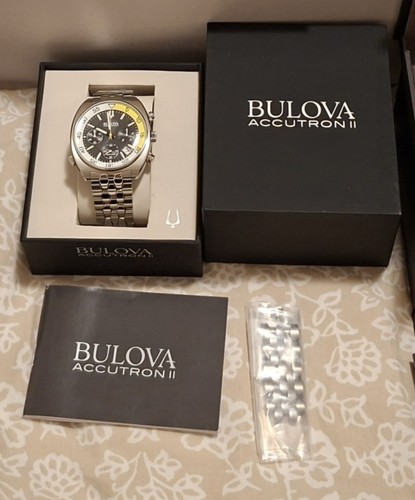 Bulova accutron precisionist