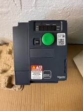 Schneider Electric Altivar ATV320U15N4C Trasmissione a velocità variabile 3 fasi 1,5 kw 380V