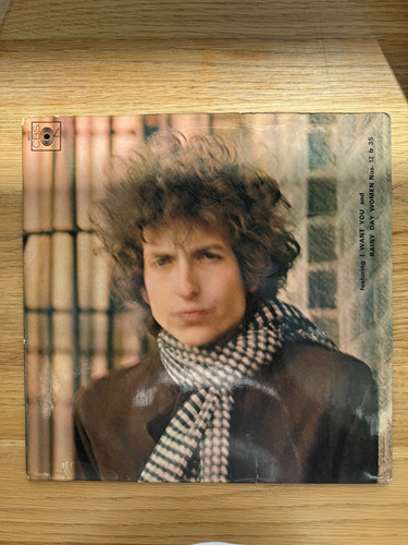 Bob dylan blonde on - -,