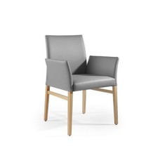 chair Sedia con braccioli