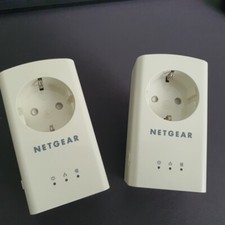 2 Netgear XAV5421 Powerline
