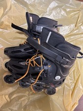 pattini a rotelle in linea